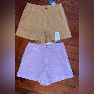Universal Thread Shorts